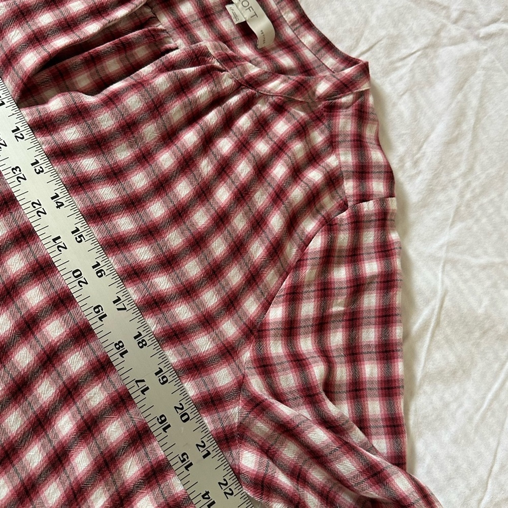 LOFT Burgundy Plaid V-Neck Blouse - Picture 5 of 8